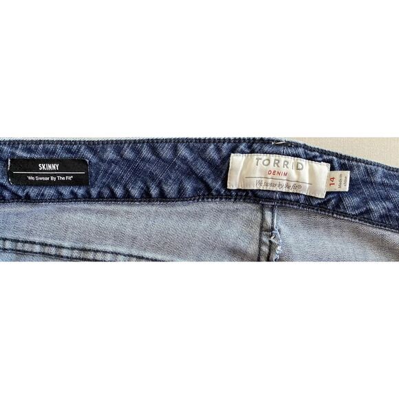 Torrid Denim Women's Skinny We Swear By The Fit Jeans Size 14R (Fit 34x29) - Picture 11 of 13
